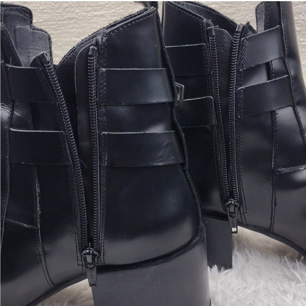 Zara Trafaluc Black Leather Two Buckle Pointed-Toe Blocked Heel Moto Ankle Boot - Picture 5 of 13